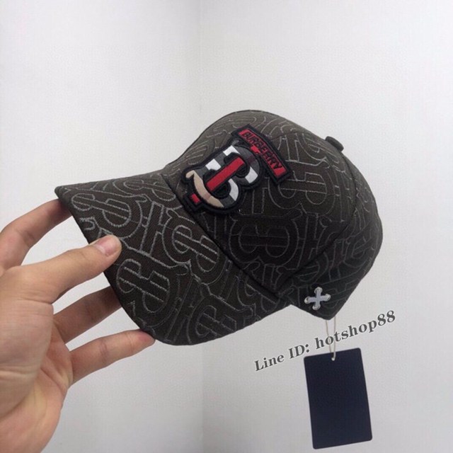 BURBERRY專櫃新款巴寶莉百搭款男女通用全帽刺繡棒球帽鴨舌帽 mmyj3486